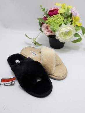Kapcie damskie ocieplane (35-40) 688 MIX