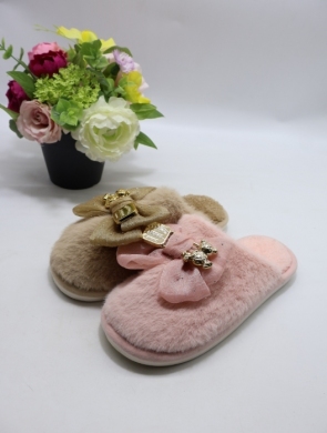 Kapcie damskie ocieplane (36-41) 2428 MIX
