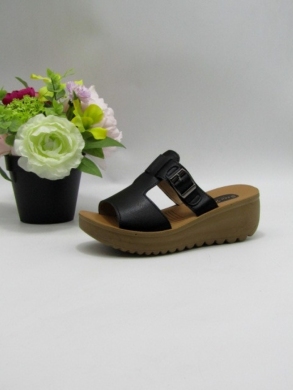 Klapki damskie na koturnie (36-41) K56 BLACK