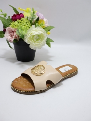 Klapki damskie na płaskim (36-41) 66-231 BEIGE
