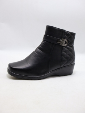 Botki damskie ocieplane na koturnie (39-43) C06 BLACK