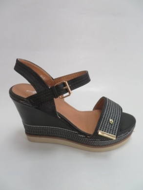 Sandały damskie na koturnie (36-41) D-140 BLACK