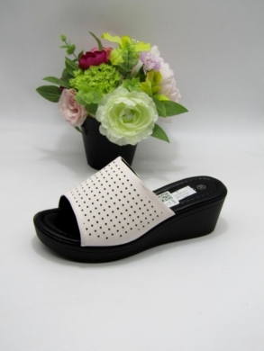 Klapki damskie na koturnie (36-41) TW23083 WHITE