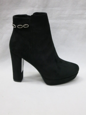 Botki damskie ocieplane na obcasie (36-41) JL-131 BLACK