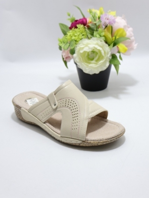 Klapki damskie na koturnie (39-43) DJ6-16 BEIGE