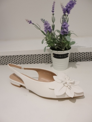 Sandały damskie na płaskim (36-41) H8-1163 WHITE