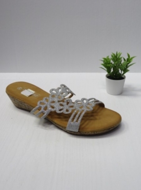 Klapki damskie na koturnie (36-41) G599-02