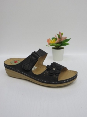 Klapki damskie na koturnie (36-41) KS8-518 BLACK