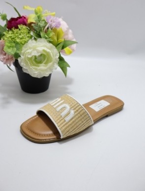 Klapki damskie na płaskim (36-41) CL-33 WHITE