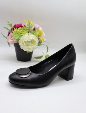 Czółenki damskie na obcasie (36-41) YCC-158 BLACK