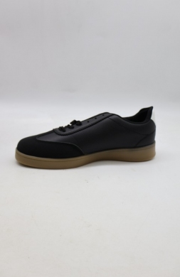 Halówki młodzieżowe (36-41) WCF-62 BLACK