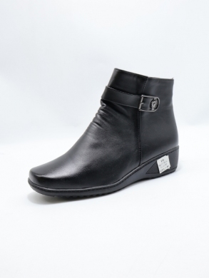 Botki damskie ocieplane na koturnie (39-43) B02T BLACK