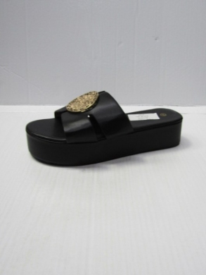 Klapki damskie na koturnie (36-41) F387 BLACK