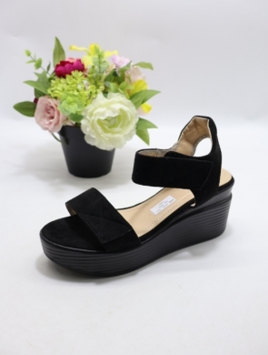 Sandały damskie na koturnie (36-41) B-9051 BLACK