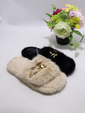 Kapcie damskie ocieplane (36-41) YL24 MIX