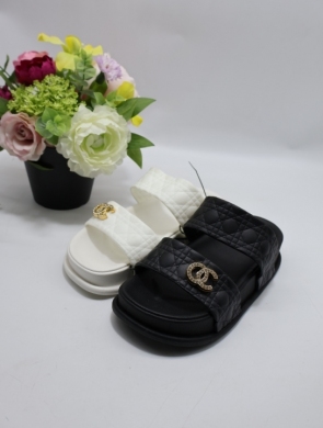 Basenówki damskie (36-41) S280 MIX