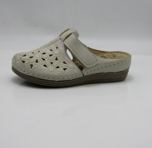 Klapki damskie na płaskim (36-41) 6928-3 BEIGE