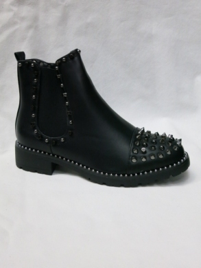 Botki damskie ocieplane na płaskim (36-41) MD-06 BLACK