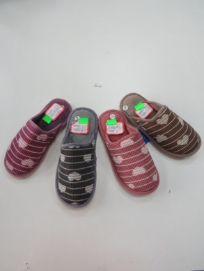 Kapcie damskie ocieplane (36-41) T-18 MIX