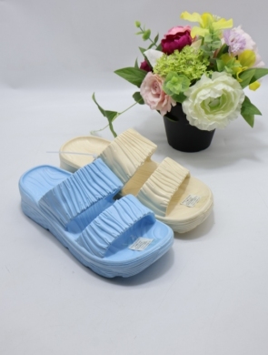 Basenówki damskie (36-41) J902 MIX