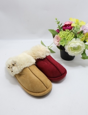 Kapcie damskie ocieplane (37-42) 8804 MIX