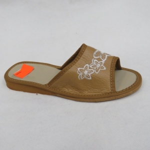 Kapcie damskie (36-41) D11B