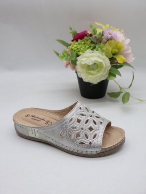 Klapki damskie na płaskim (36-41) 0830 SILVER
