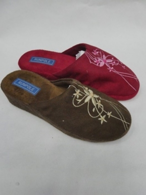 Kapcie damskie (36-41) A068 MIX