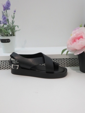 Sandały damskie na płaskim (36-41) NN130 BLACK