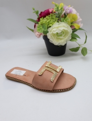 Klapki damskie na płaskim (36-41) MT520 PINK
