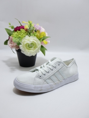 Trampki damskie na płaskim (36-41) XBD-13 WHITE
