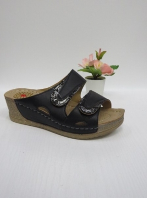 Klapki damskie na koturnie (36-41) KS-9112 BLACK