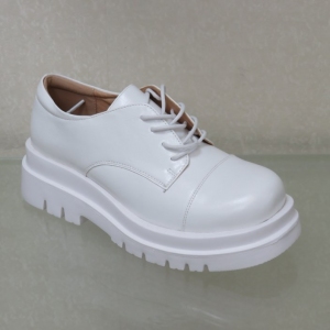Półbuty damskie na płaskim (36-41) C21-80727