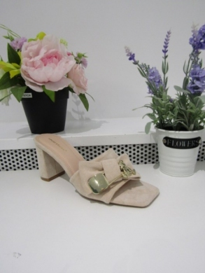 Klapki damskie na obcasie (36-41) 8734 BEIGE