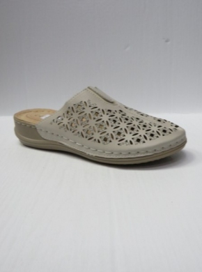 Klapki damskie na koturnie (37-42) 826 BEIGE