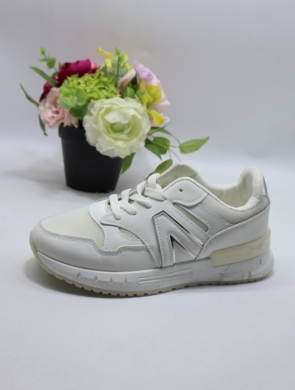 Buty sportowe damskie na płaskim (36-41) 88-179 WHITE