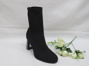 Kozaki damskie jesienne na obcasie (36-41) QT60 BLACK
