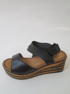 Sandały Damskie na koturnie (36-41) FL1040 BLACK