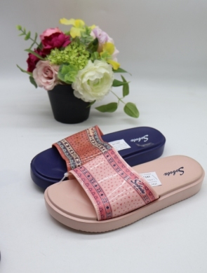 Basenówki damskie (36-41) D7185 MIX