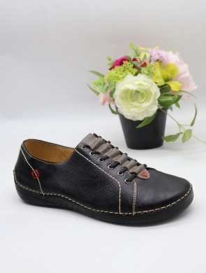 Półbuty damskie na płaskim (36-42) 6770 BLACK
