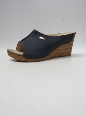 Klapki damskie na koturnie (36-41) C9903-9