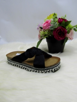 Klapki damskie na płaskim (36-41) 888-526 BLACK