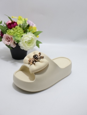Klapki damskie na koturnie (36-41) NS847 BEIGE