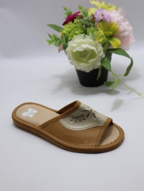 Kapcie damskie (36-41) D16B