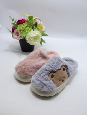 Kapcie damskie ocieplane (36-41) 2402 MIX