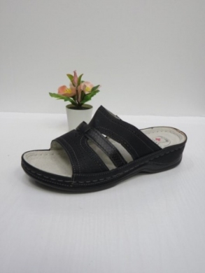 Klapki damskie na koturnie (36-42) 2290 BLACK