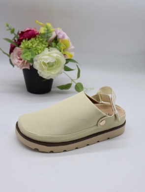 Klapki damskie na płaskim (36-41) B-667 BEIGE