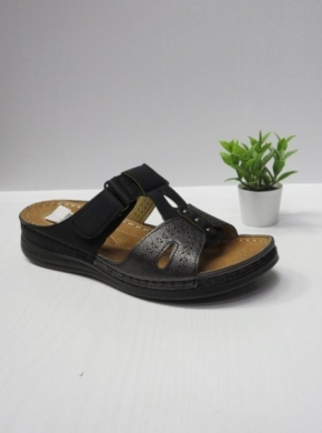 Klapki damskie na koturnie (36-42) CC2226 BLACK