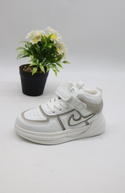 Buty sportowe dziewczęce (26-31) T10850A