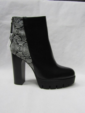 Botki damskie na obcasie (36-41) T206 BLACK